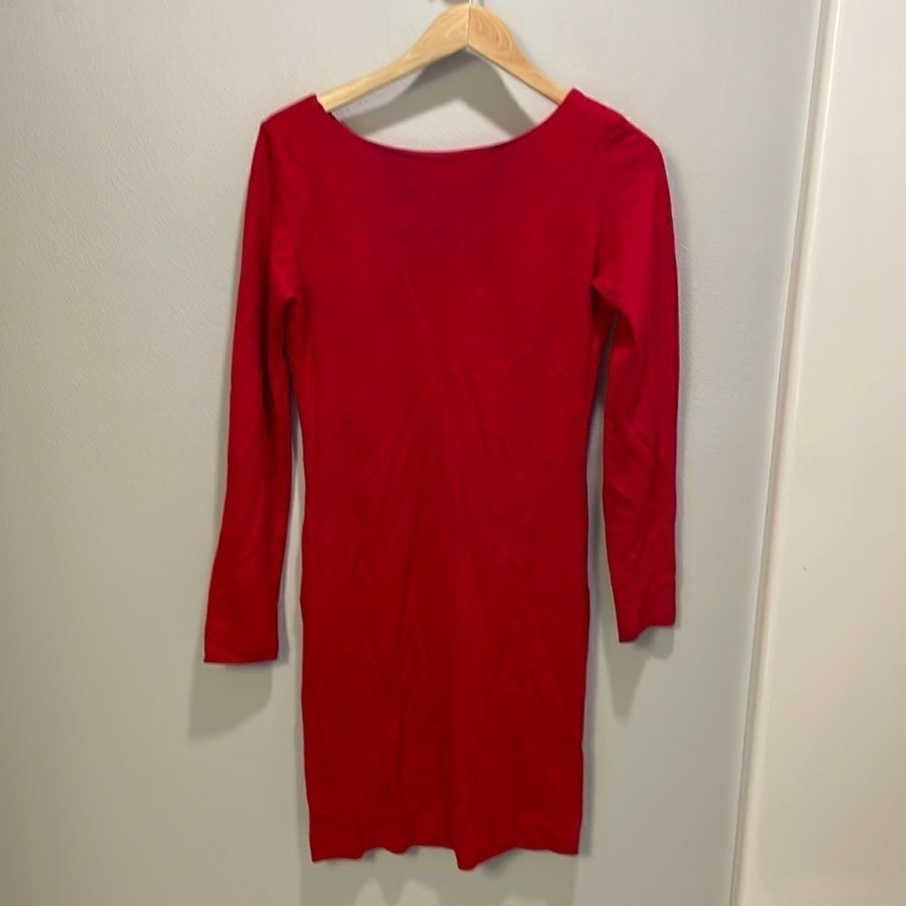 Amanda Uprichard woman’s red dress